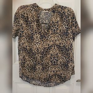 82. Entro Blouse